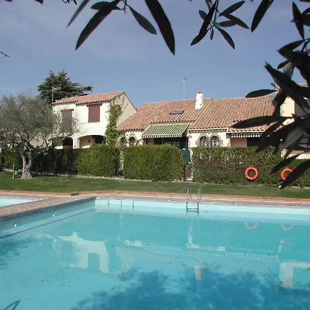 Les Oliveres 33 بيت للعطل أولاستارتيت