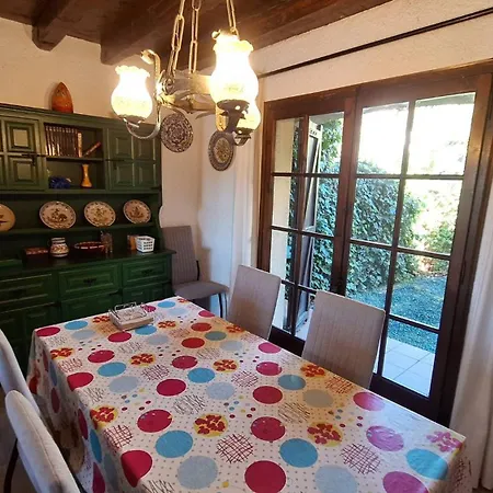 Les Oliveres 33 أولاستارتيت