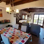 Les Oliveres 33